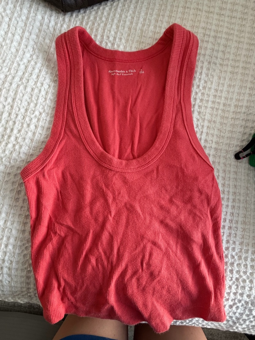Abercrombie & Fitch Coral Ribbed Scoop Tank